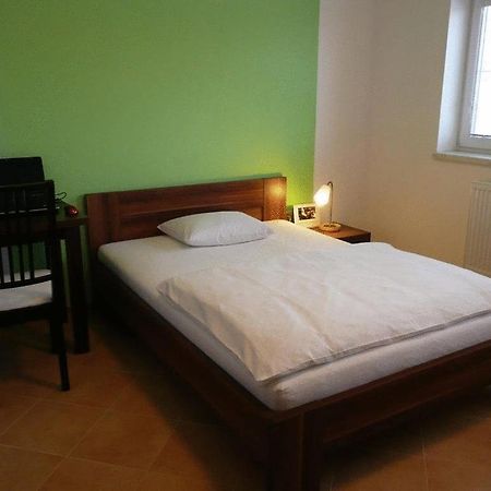 Hotel Pod Zelenou Cesky Tesin Exterior photo
