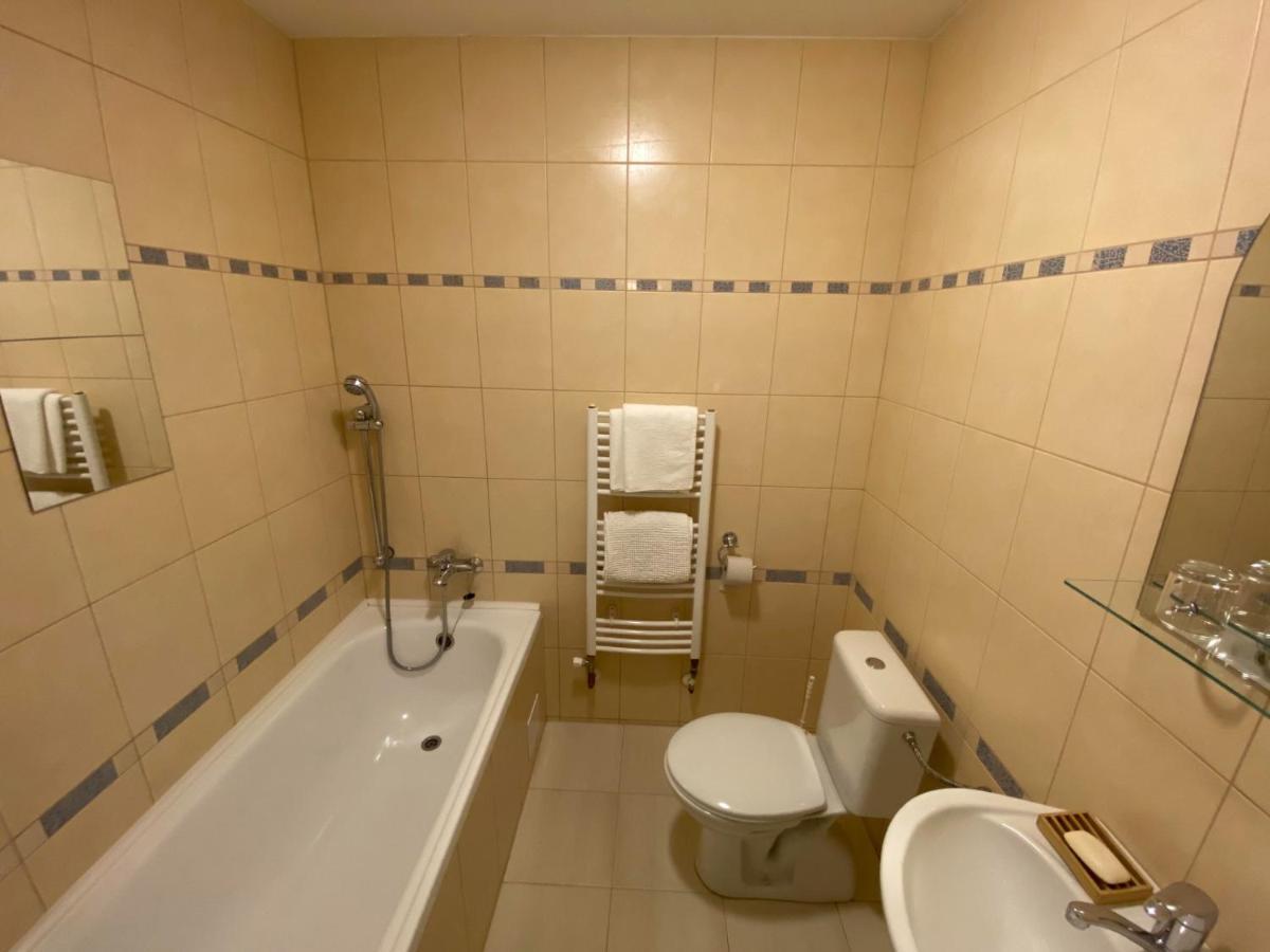 Hotel Pod Zelenou Cesky Tesin Exterior photo
